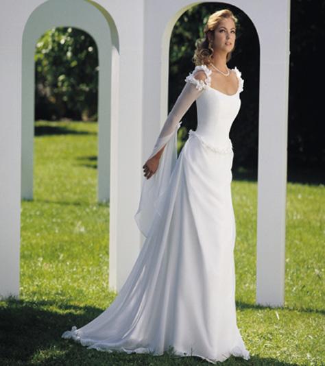 A Celtic marriage dress can be informal or formal
