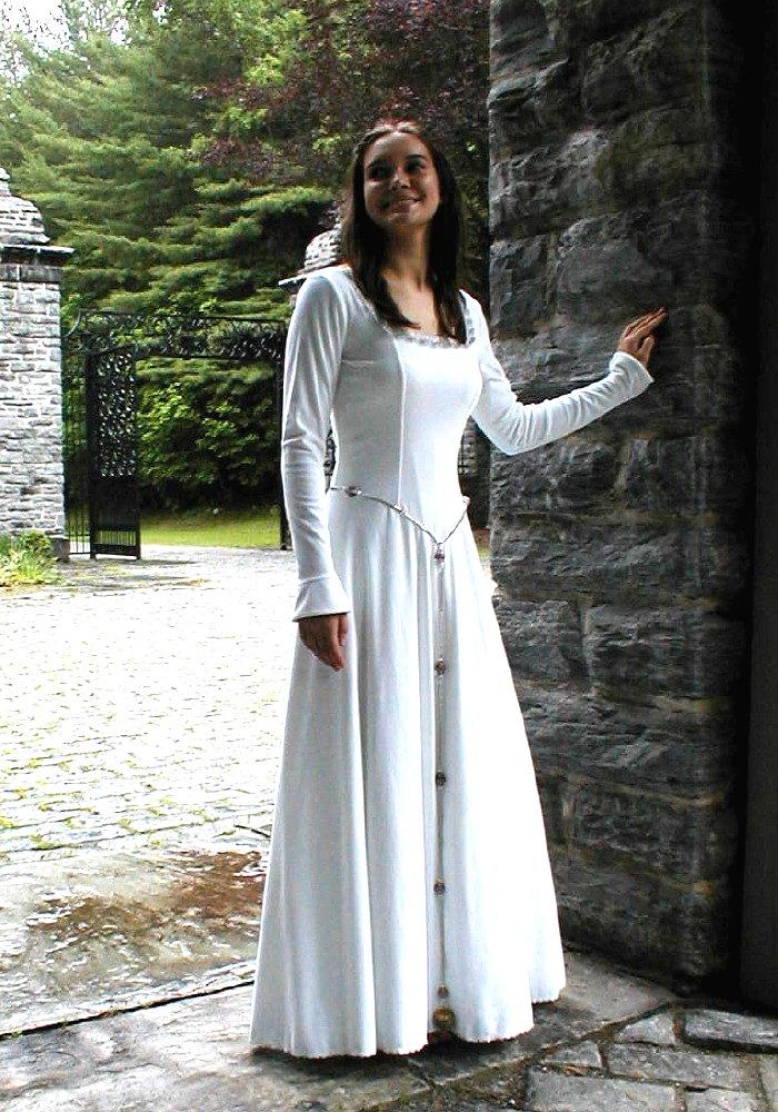 traditional celtic wedding dress